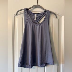 NWT ALO Yoga Pulse Tank On The Regular Size S in Blue Moon